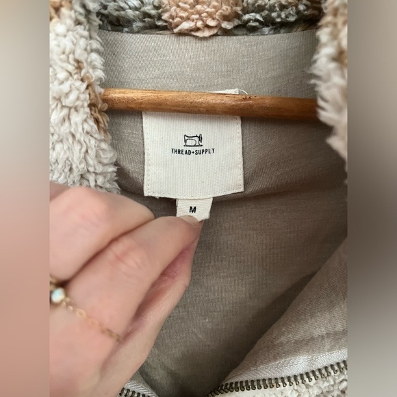 Thread & Supply Aztec Sherpa Jacket - Picture 5 of 6